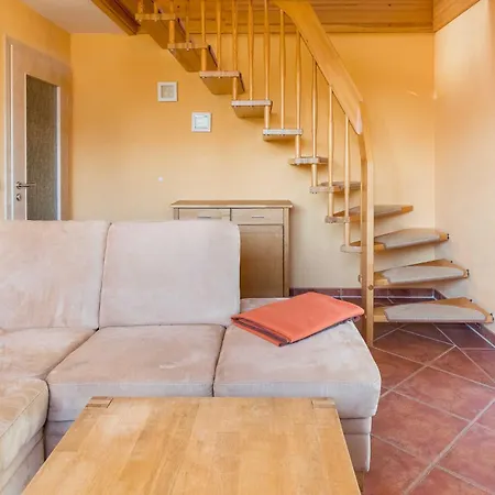 Johanna Og Lejlighed Wohlenberg