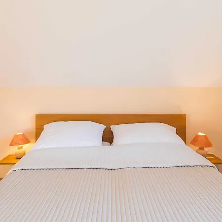 Lejlighed Johanna Og *