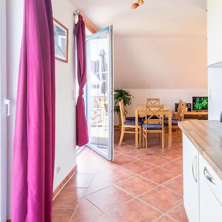 Johanna Og Lejlighed Wohlenberg