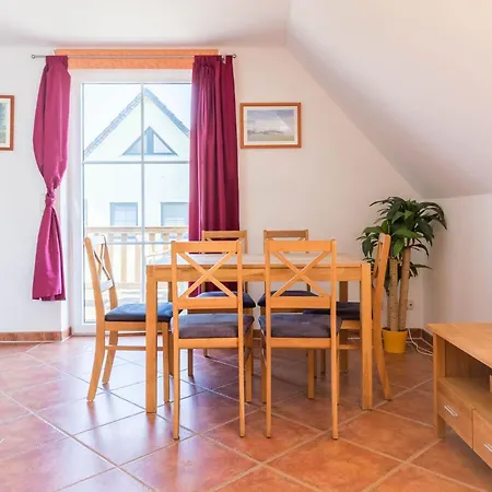 Apartment Johanna Og Wohlenberg