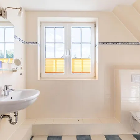 Daire Johanna Og Wohlenberg